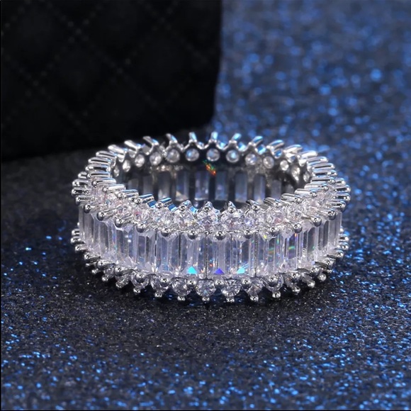 New 925 Silver Beautiful Diamond Bridal Ring - Picture 4 of 8